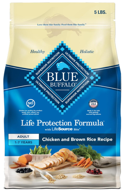Blue Buffalo Life Protection Formula Adult Dry Dog Food, Helps Build and Maintain Strong Muscles, Made with Natural Ingredients, Chicken & Brown Rice Recipe, 5-lb. Bag